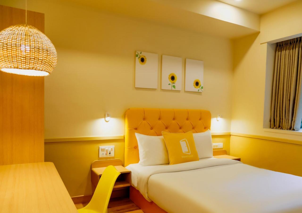 Bloom Hotel - Worli South Mumbai Exterior photo